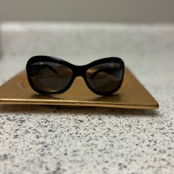 CHANEL 5116-Q c501/86 Black with Brown Quilt Arms sunglasses - Picture 2 of 16